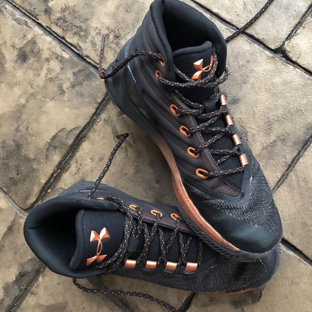 Steph Curry UA Basketball Shoes Rose Gold Sz 6.5